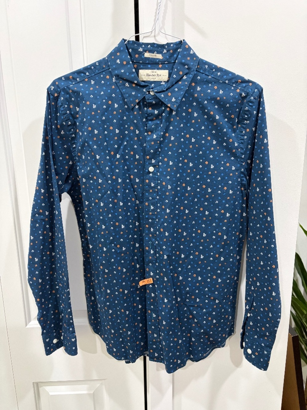 Hawker Rye Casual Men's Button Down - Green/Turqoise w. Floral Pattern.